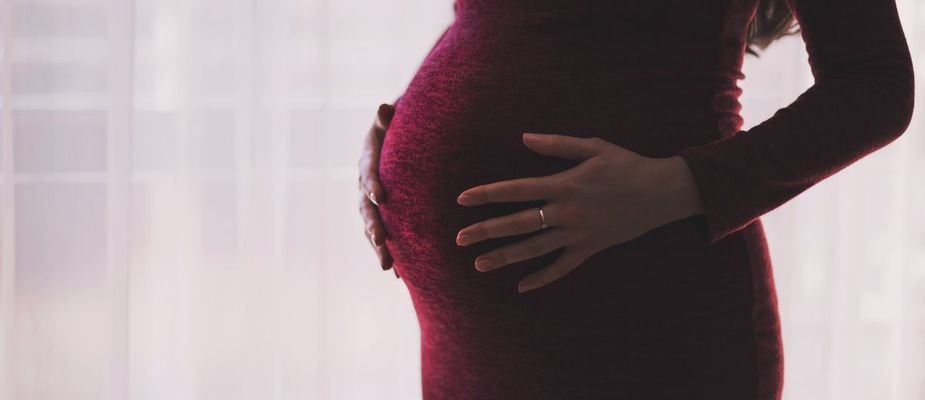 Com quantas semanas o bebê encaixa? Descubra tudo o que você precisa saber!